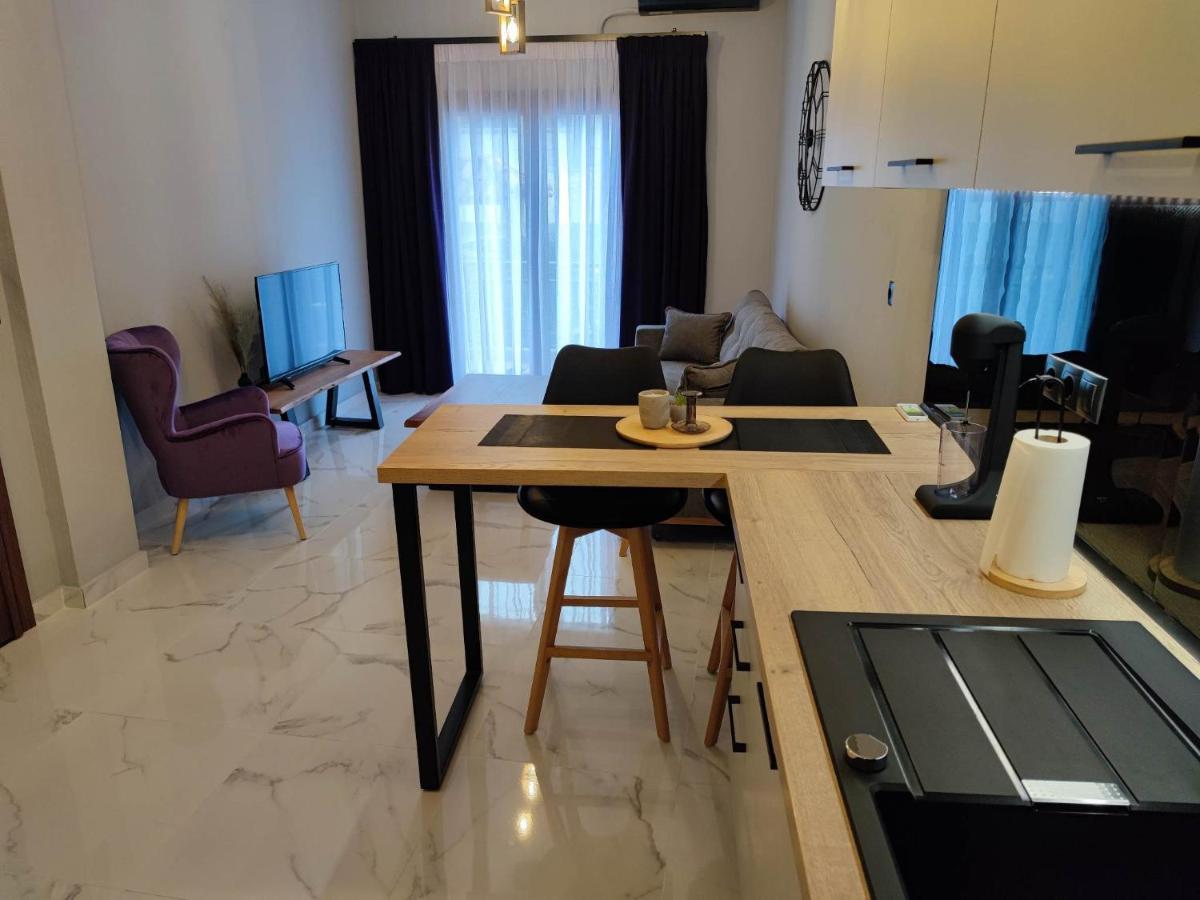 Mary'S Apartment Alexandroupoli Exterior photo
